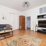 Dietla Family In Center By Renters Apartment Krakau